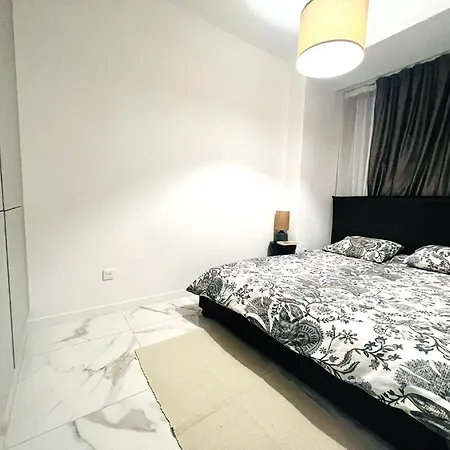 Grosso Proche Mer Nice